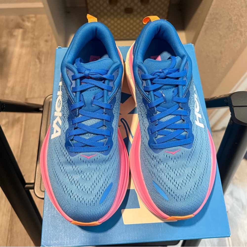 Brand new Hoka Bondi 8